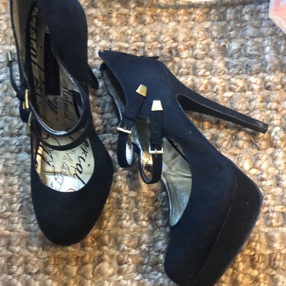 Stopped heels - Picture 2 of 3